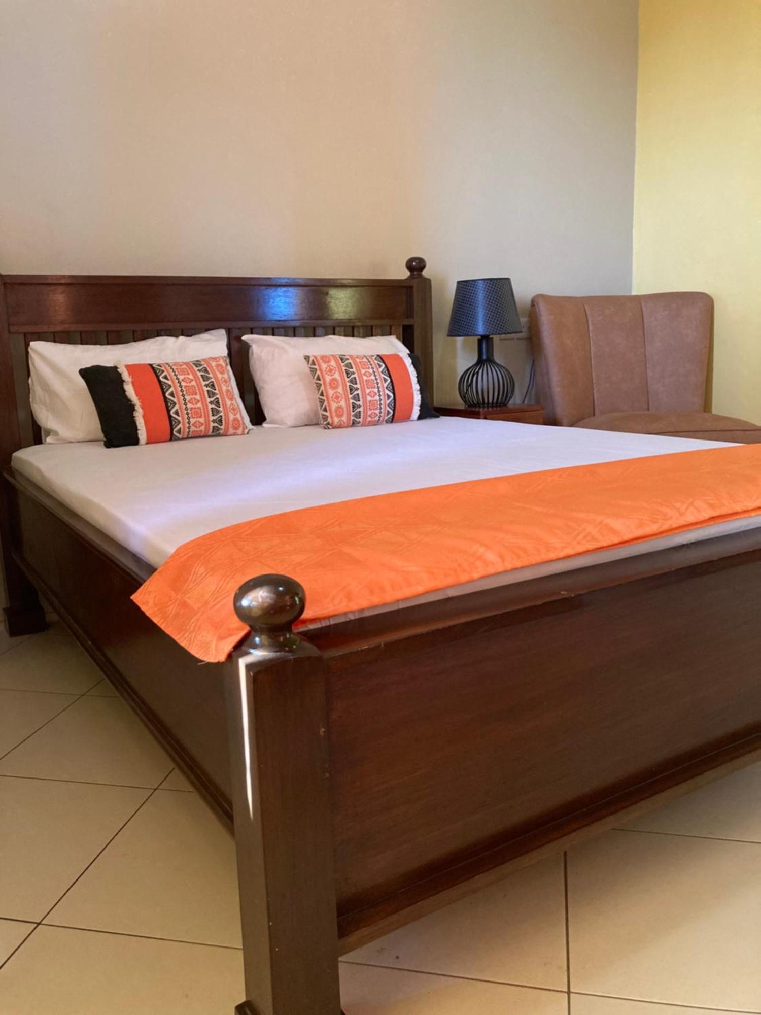 Thegatsbystyle By Jevas Lägenhet Dar es Salaam Exteriör bild